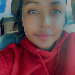 Meet your Posher, Ingrid